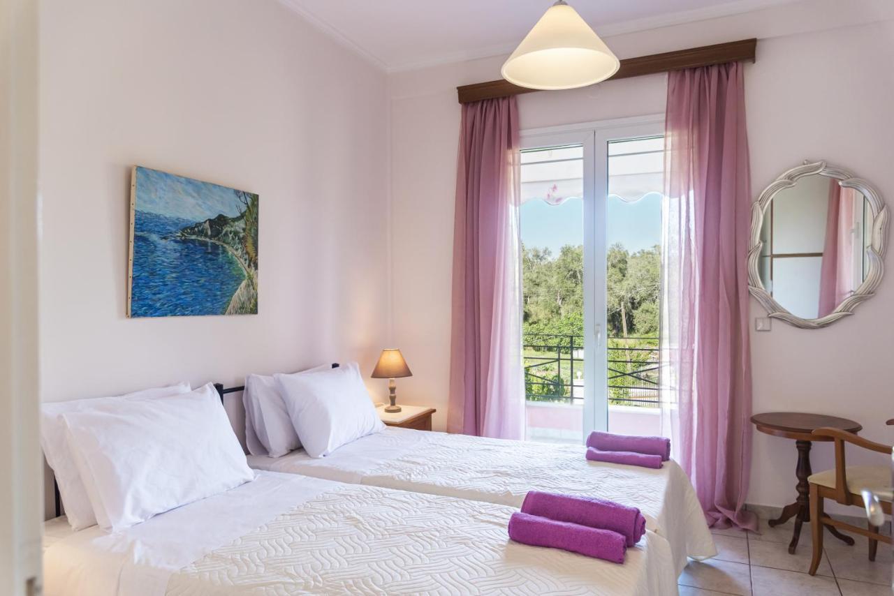 Villa Vasiliki Lefkimmi  Exteriör bild