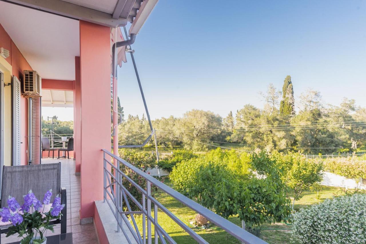 Villa Vasiliki Lefkimmi  Exteriör bild